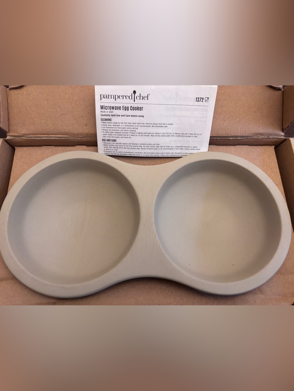 Pampered Chef Beige Microwave Egg Cooker Dish - Neutral Tan